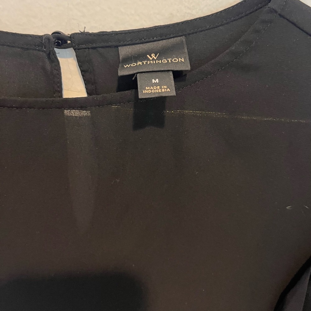 Worthington Black Pleated Blouse Size. Medium - Picture 3 of 6